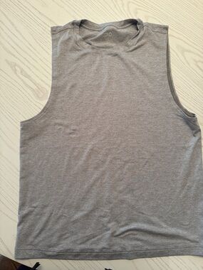 ALO Yoga Men’s Gray Muscle Tank Top